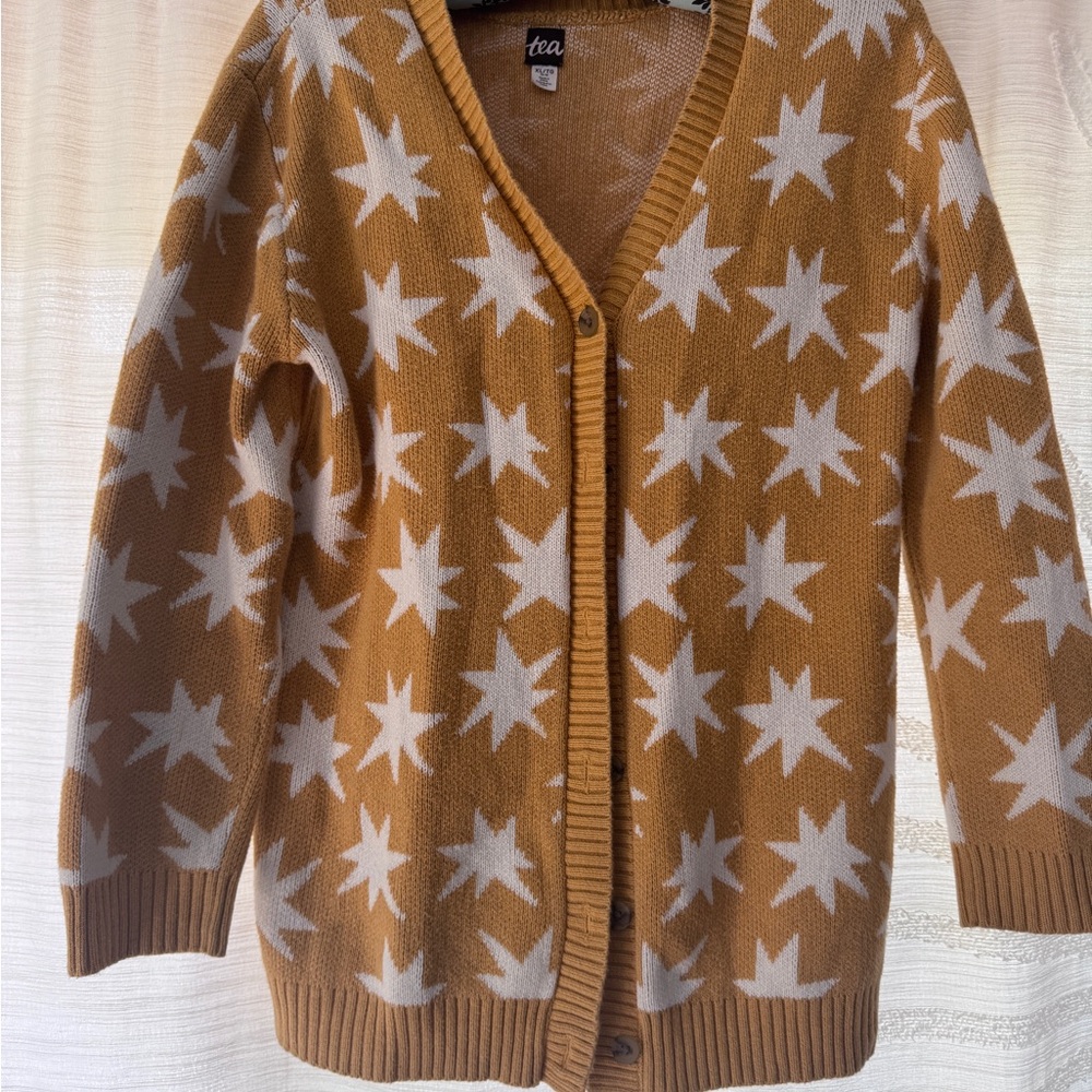 Tea Collection Kids Tan Star Sweater. Size 12/14